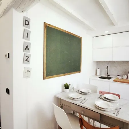 Casadiaz 11 קומו